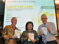 Light the Lamp: Papers on World Trade and Investment in Memory of Bijit Bora